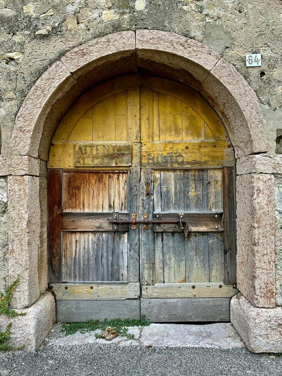Anteprima visiva moodboard appartamento Pescia centro storico